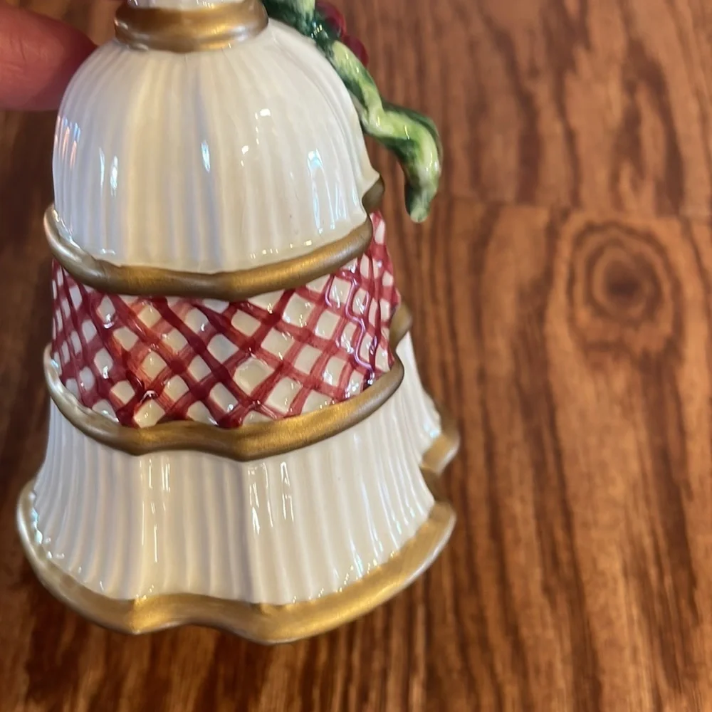 FITZ AND FLOYD Essentials Holly Berry Christmas Holiday bell no box perfect cond